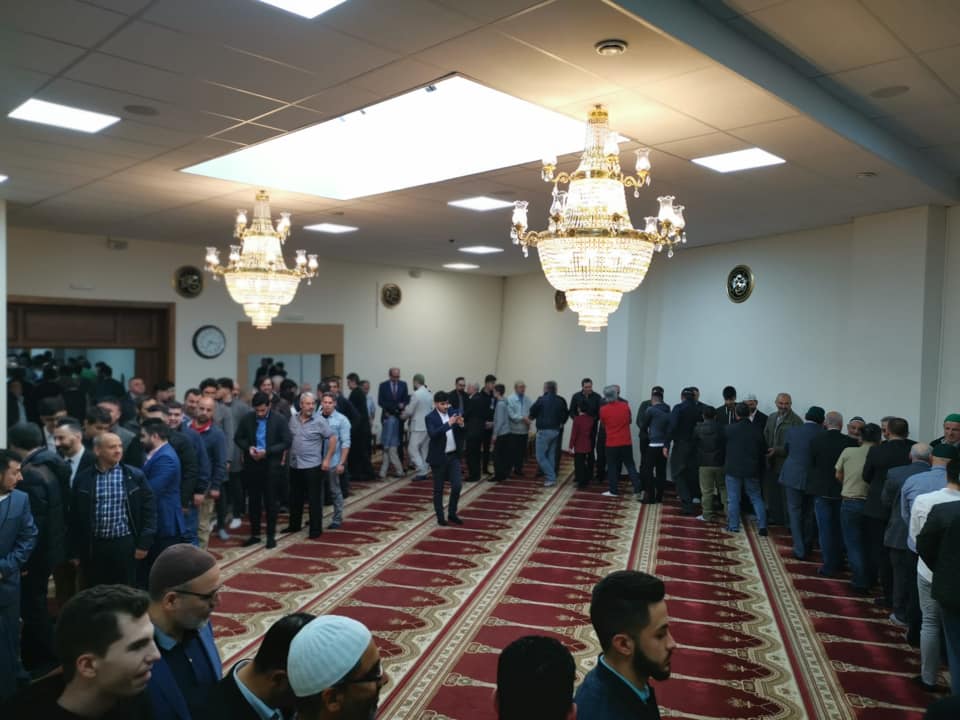Bayram Namazı ve Sonrasından Görüntüler