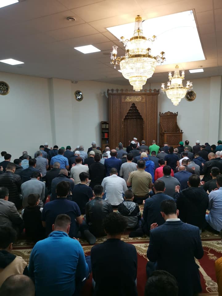 Bayram Namazı ve Sonrasından Görüntüler