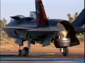 F35 JSF take off.